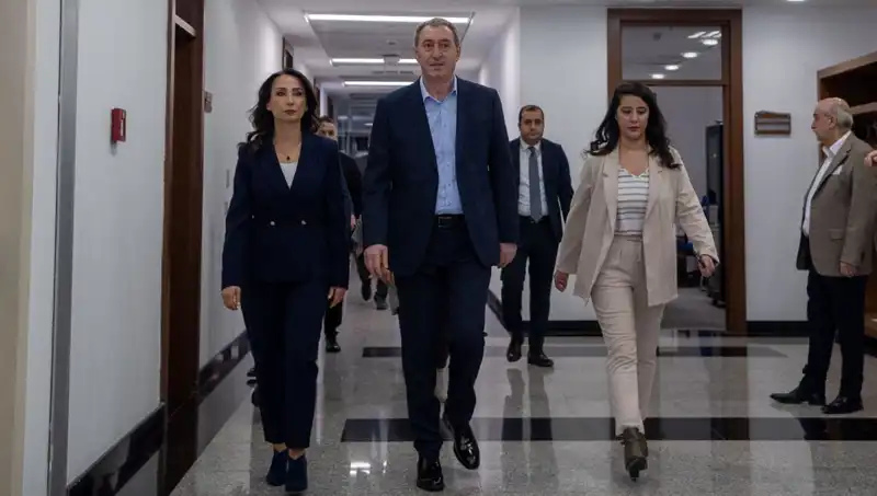 DEM Parti Heyeti, Siyasi Etkileşim İçin Üç Partiyi Ziyaret Edecek