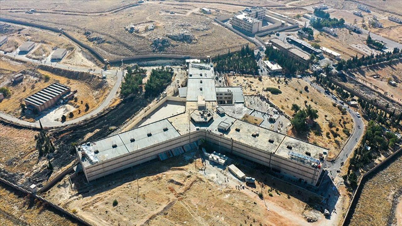 AFAD, Sednaya Hapishanesi'nde İsimsiz Mezarlar Arayacak