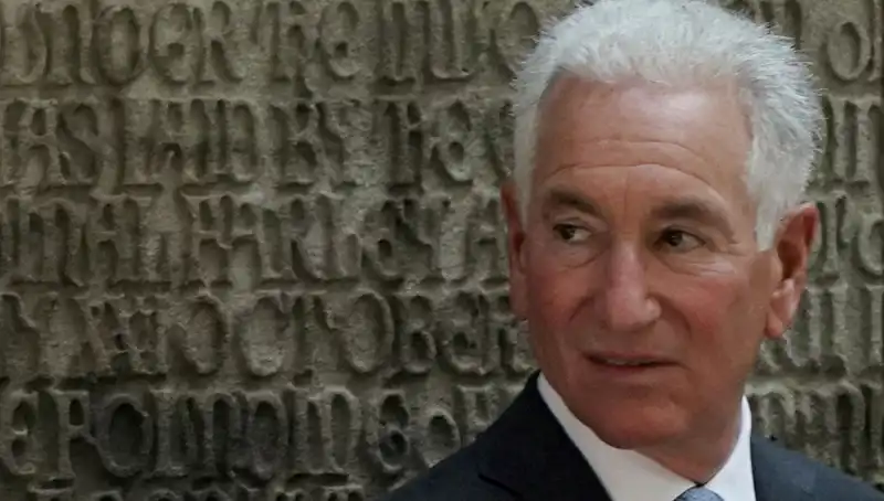 ABD Senatosu'ndan Trump'ın Düğününe Onay: Siyasi İttifakların Gücü