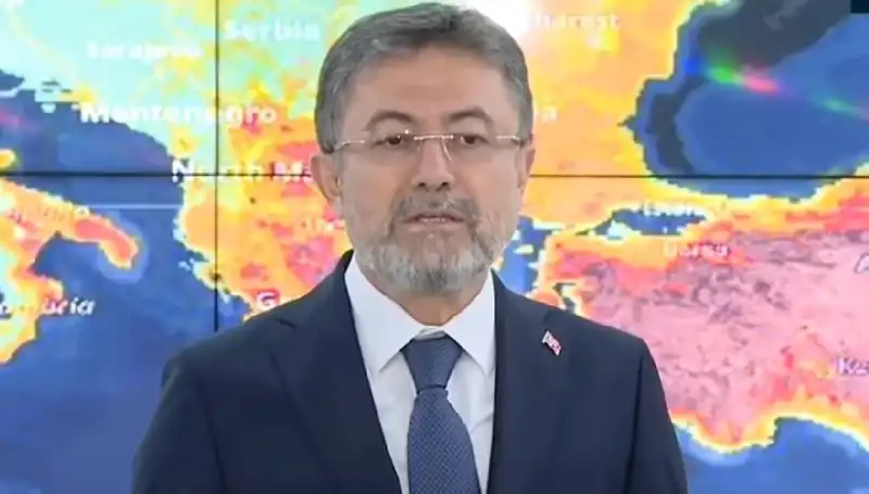 Yazın Gölgesinde Kalan Koşullar: Bakan Yumaklı Orman Yangınlarındaki Durumu Açıkladı
